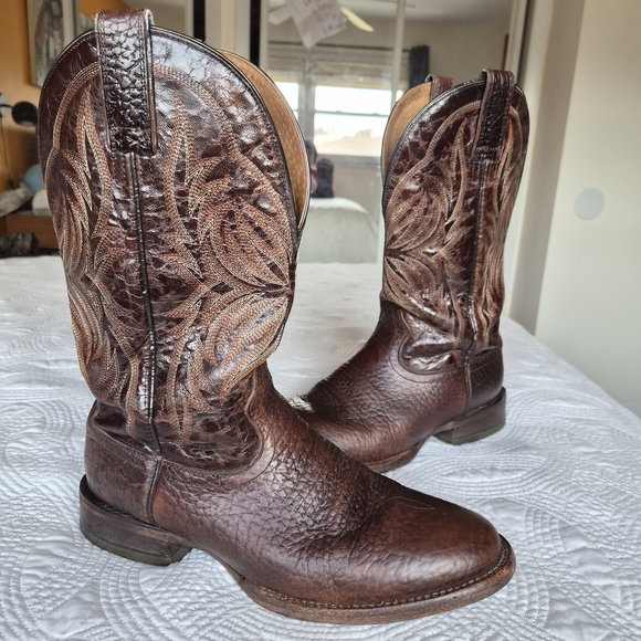 Ariat Other - Ariat Brown Cowboy Boots